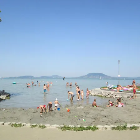 Fenyves * Balatonfenyves