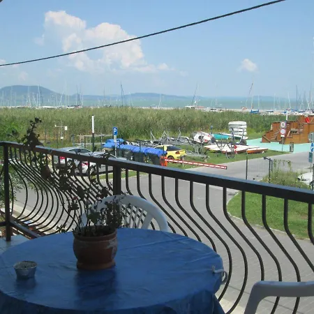 公寓 Fenyves 鲍洛通费尼韦什