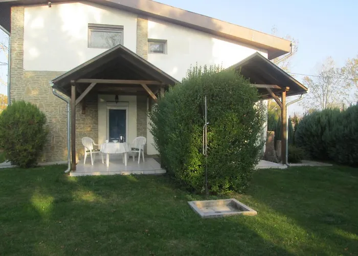 Fenyves 公寓 鲍洛通费尼韦什