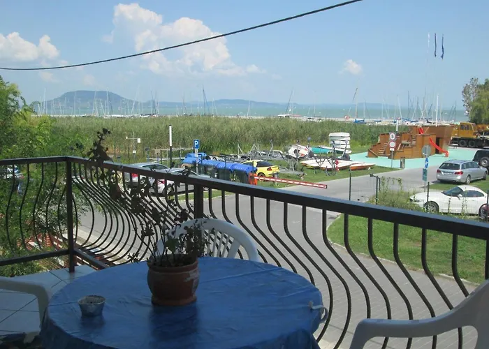 公寓 Fenyves 鲍洛通费尼韦什